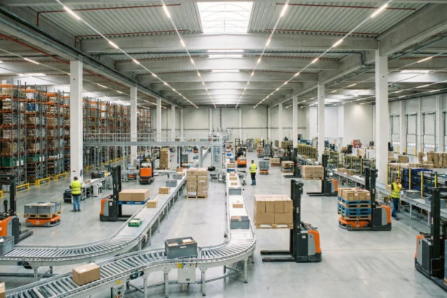 Robot Forklift trong quản lý kho – Giải pháp an toàn và tối ưu vận hành