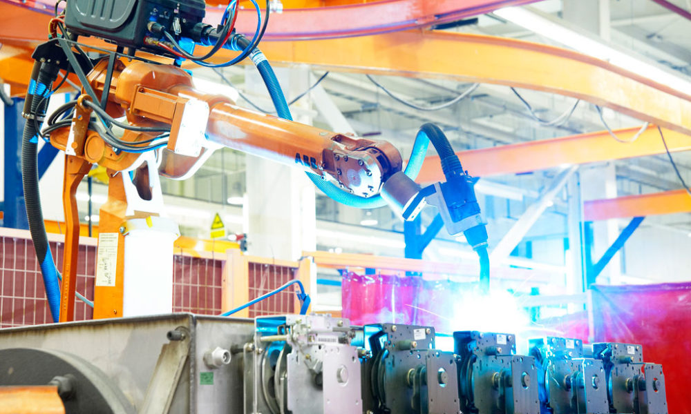 Tầm quan trọng của việc sử dụng robot thực hiện các nhiệm vụ trong môi trường nguy hại