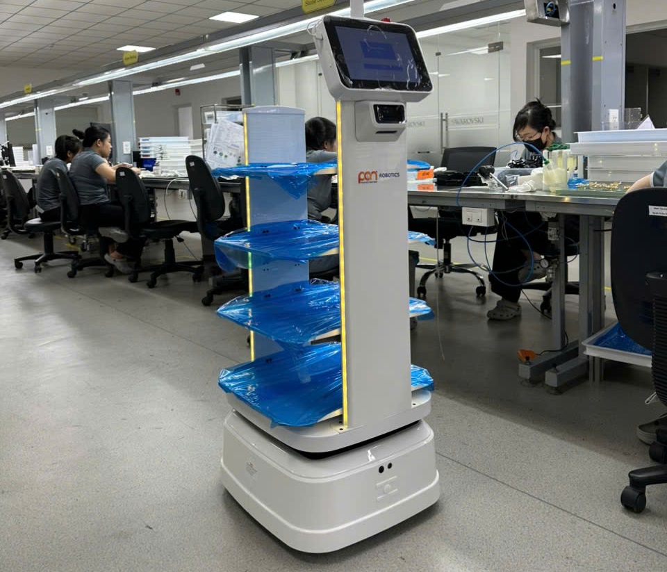 Pan Trading JSC bàn giao Robot vận chuyển cho nhà máy Swarovski Việt Nam