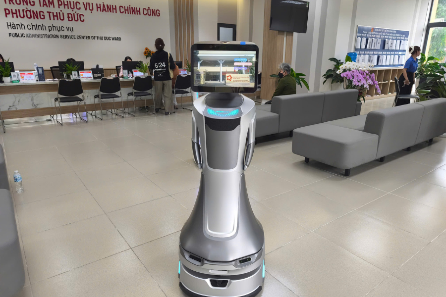 Administrative Procedures Made Simpler with Smart Robot Assistance