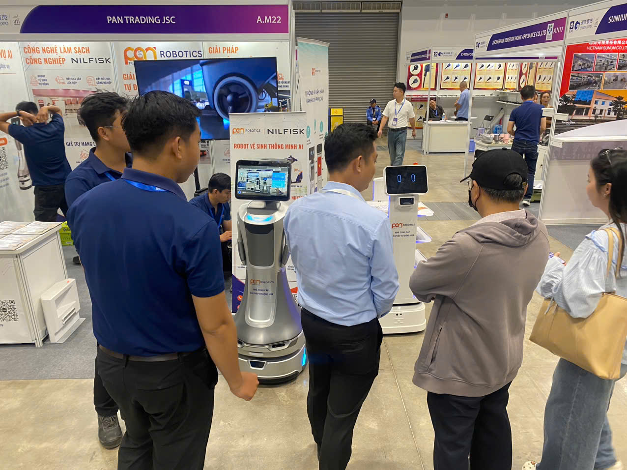 Robot AI PAN Robotics tại IEAE 2026